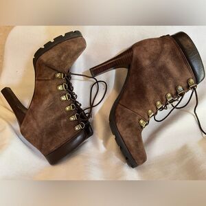 Ralph Lauren Darby dark brown oiled suede Napa high heel lace up boot size 7